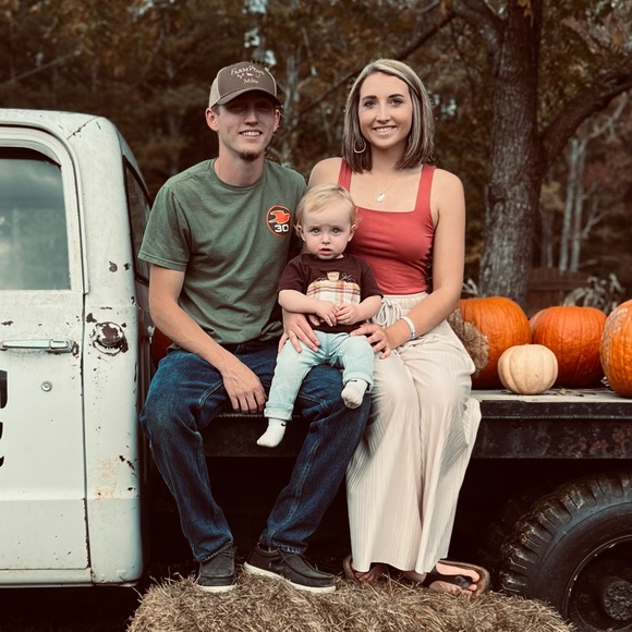 Meet your Posher, Kylee - Picture 1 of 1